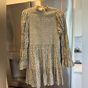 Doen Dress in tan paisley print size small.
